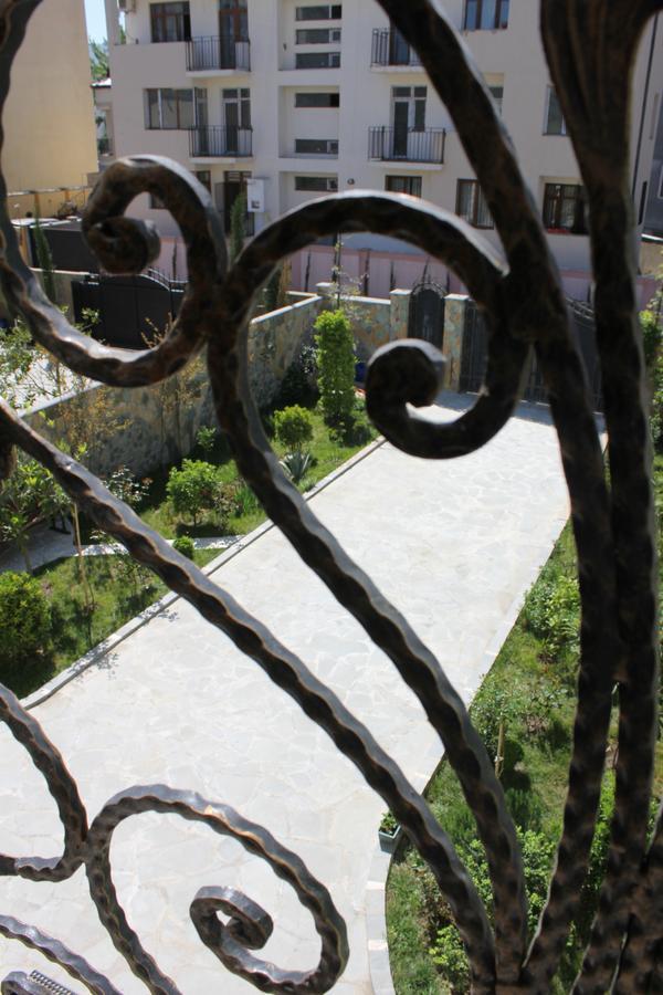 Hotel Mimino Tbilisi Bagian luar foto