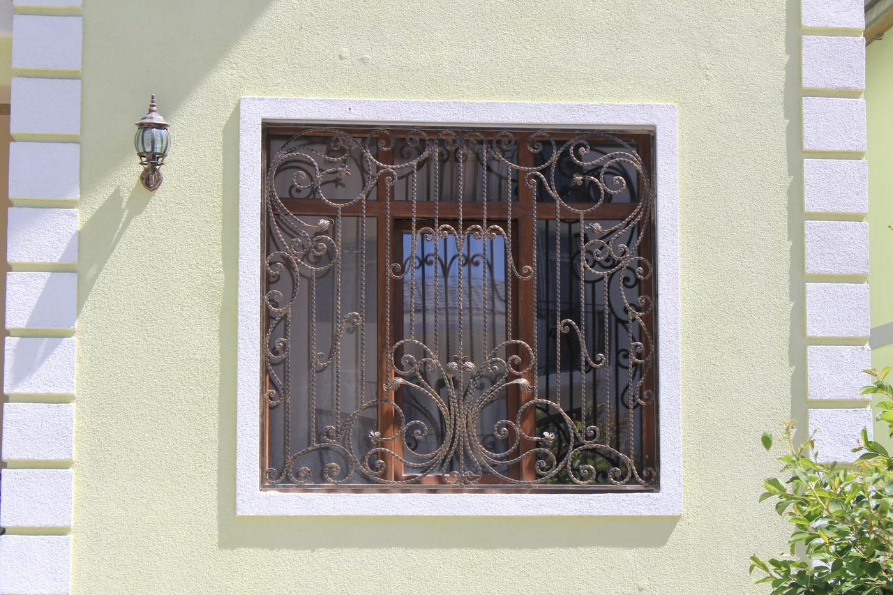 Hotel Mimino Tbilisi Bagian luar foto
