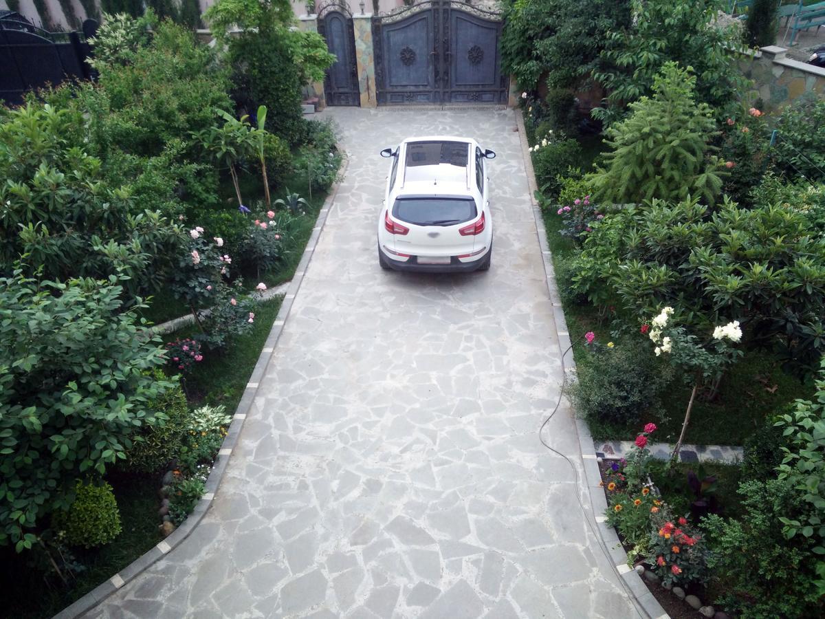 Hotel Mimino Tbilisi Bagian luar foto